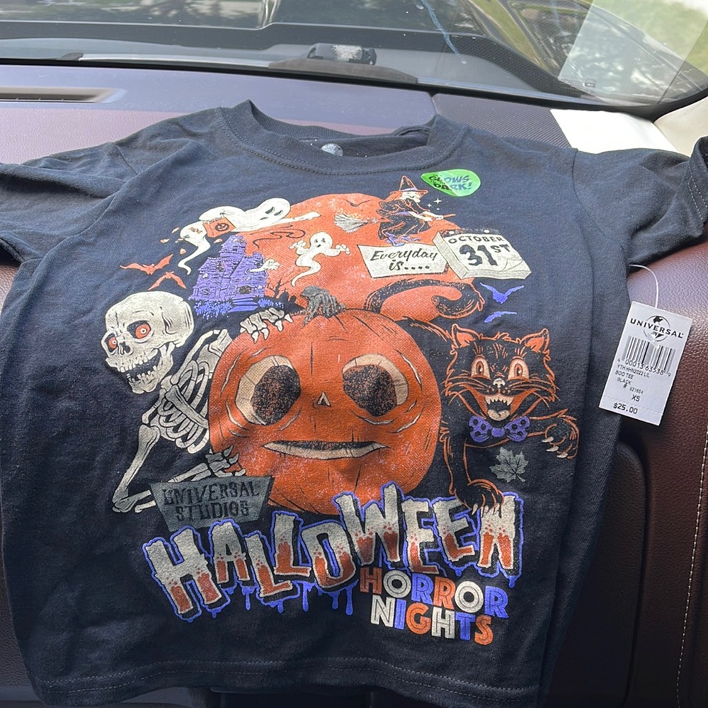 Universal Halloween Horror Nights Youth Shirt 2022